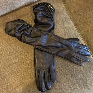 Bebe genuine black leather gloves size p/s NWT